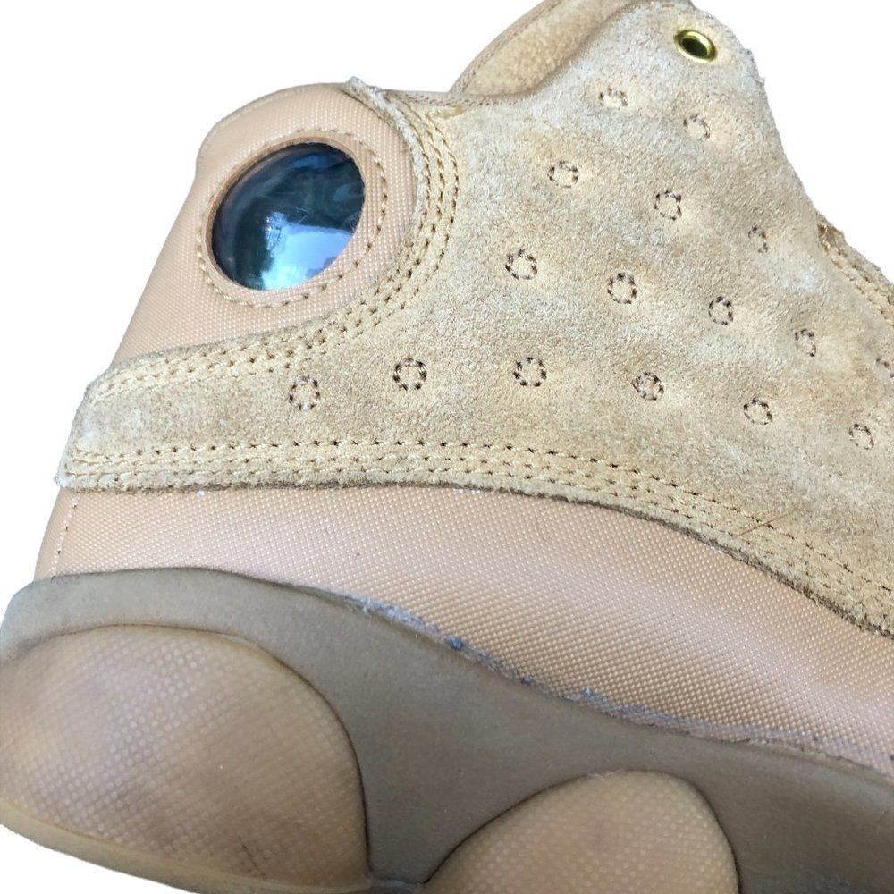 RARE 2017 Air Jordan 13 Retro Wheat Size 5.5 Brown Suede - Picture 14 of 16